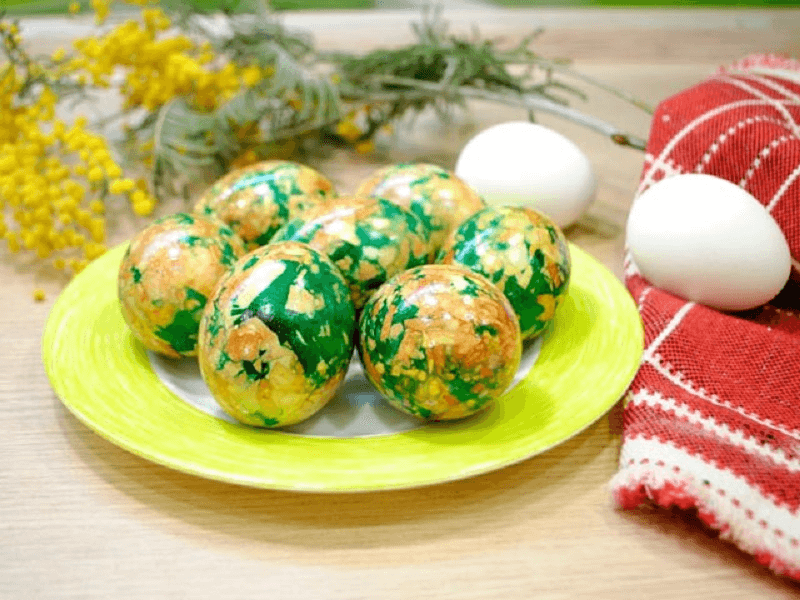 Как покрасить яйца на Пасху: фото, идеи декора пасхальных яиц своими руками